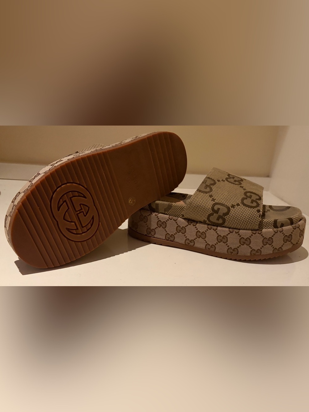 Gucci Brown Monogram Canvas Slide Sandals. Please check pictures for details - Picture 6 of 15